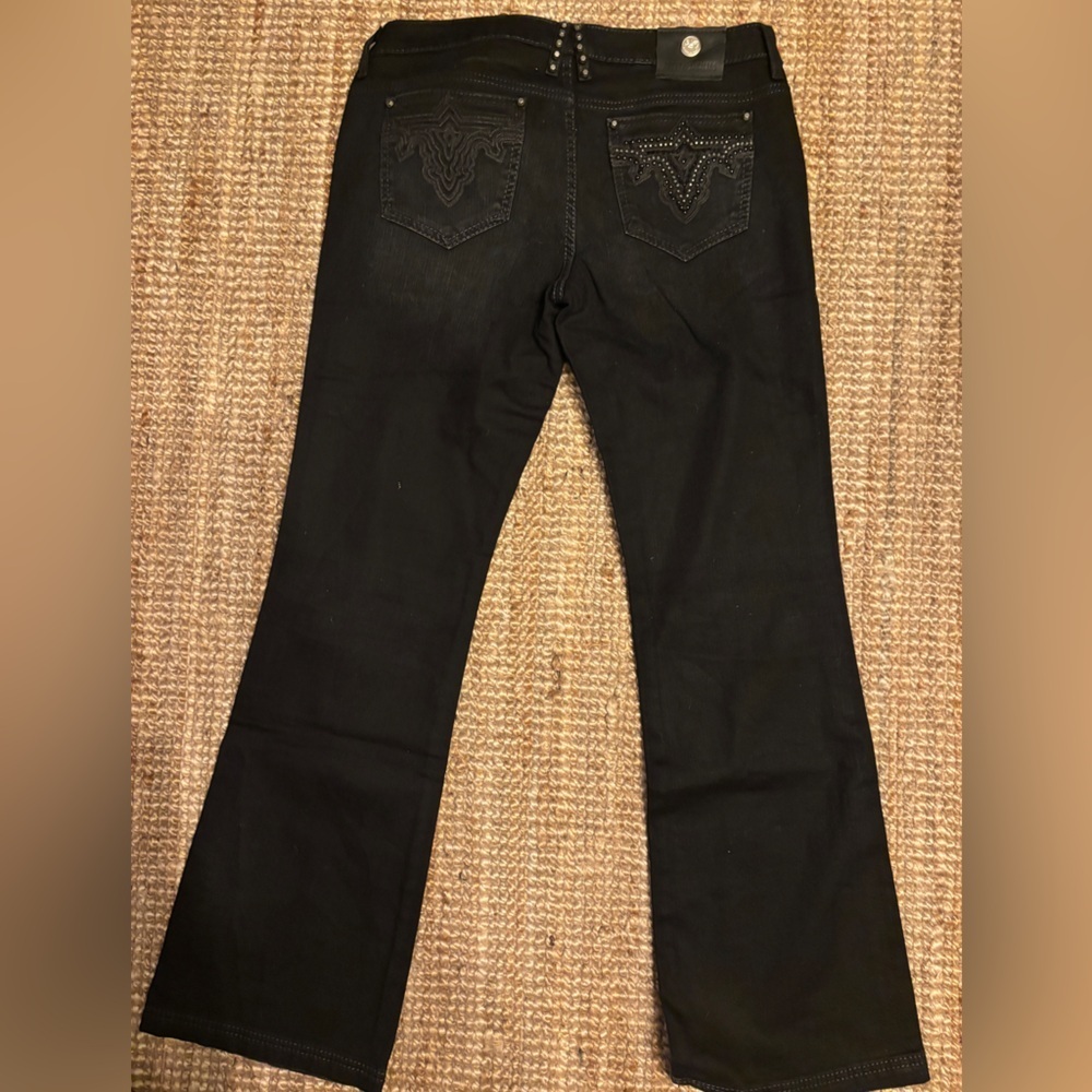 NWT Women’s Antik Denim in dark wash size 31